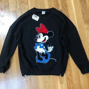 NWT Disney Minnie Mouse sweatshirt